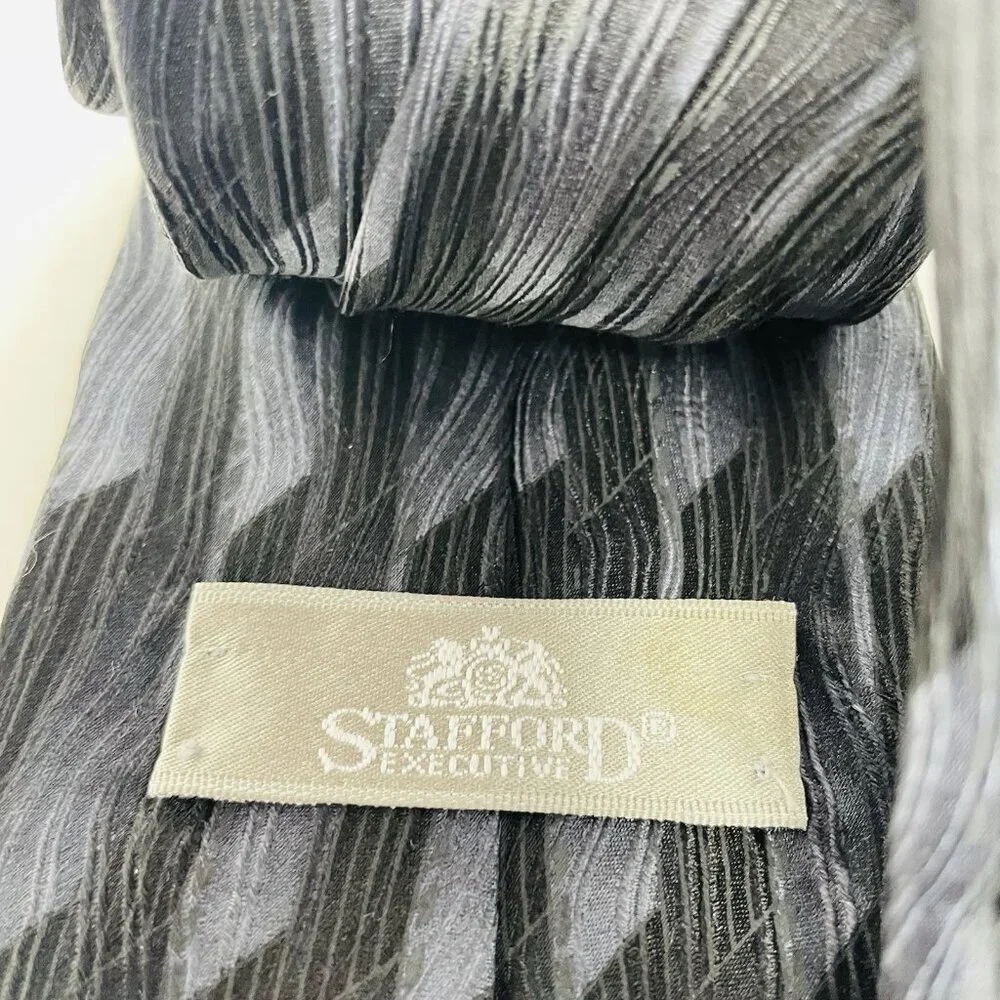 Stafford Executive Mens Lot of 2 100% Silk Printed Neck Ties in Blue/Gray‎ 2333